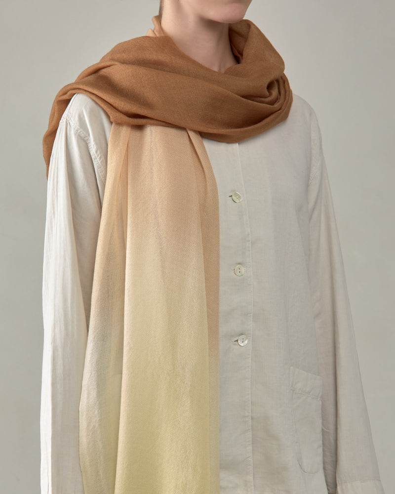 SHADE_SCIARPA_PERA-CARAMEL_03.jpg