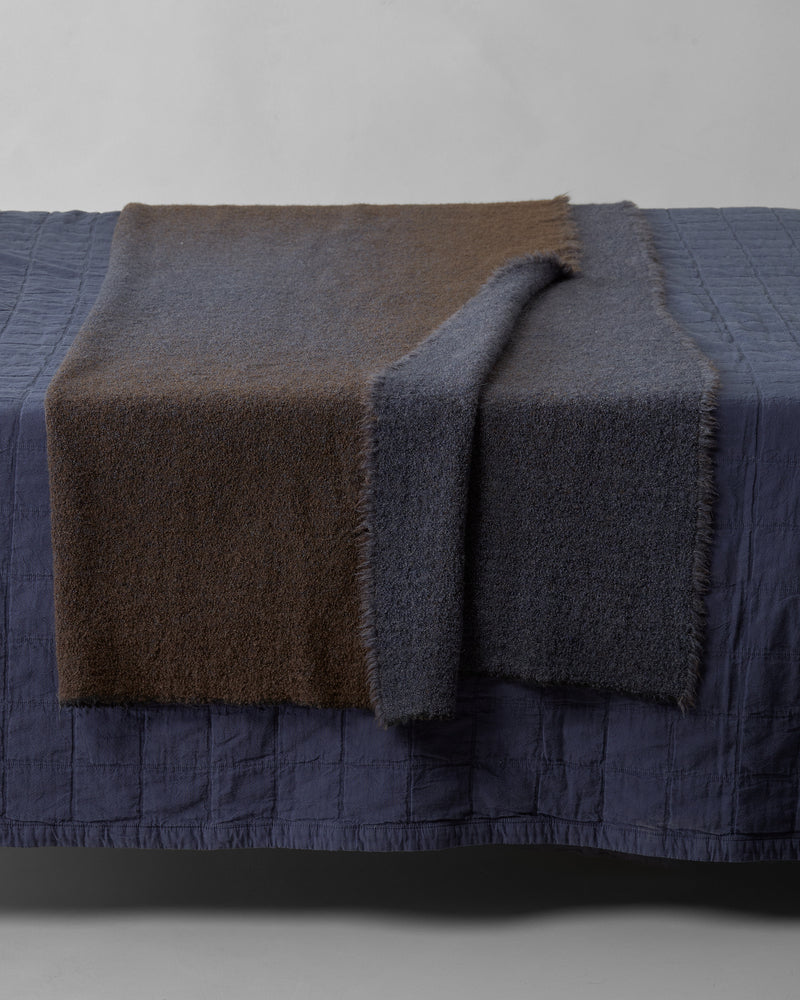 Nuance Throw